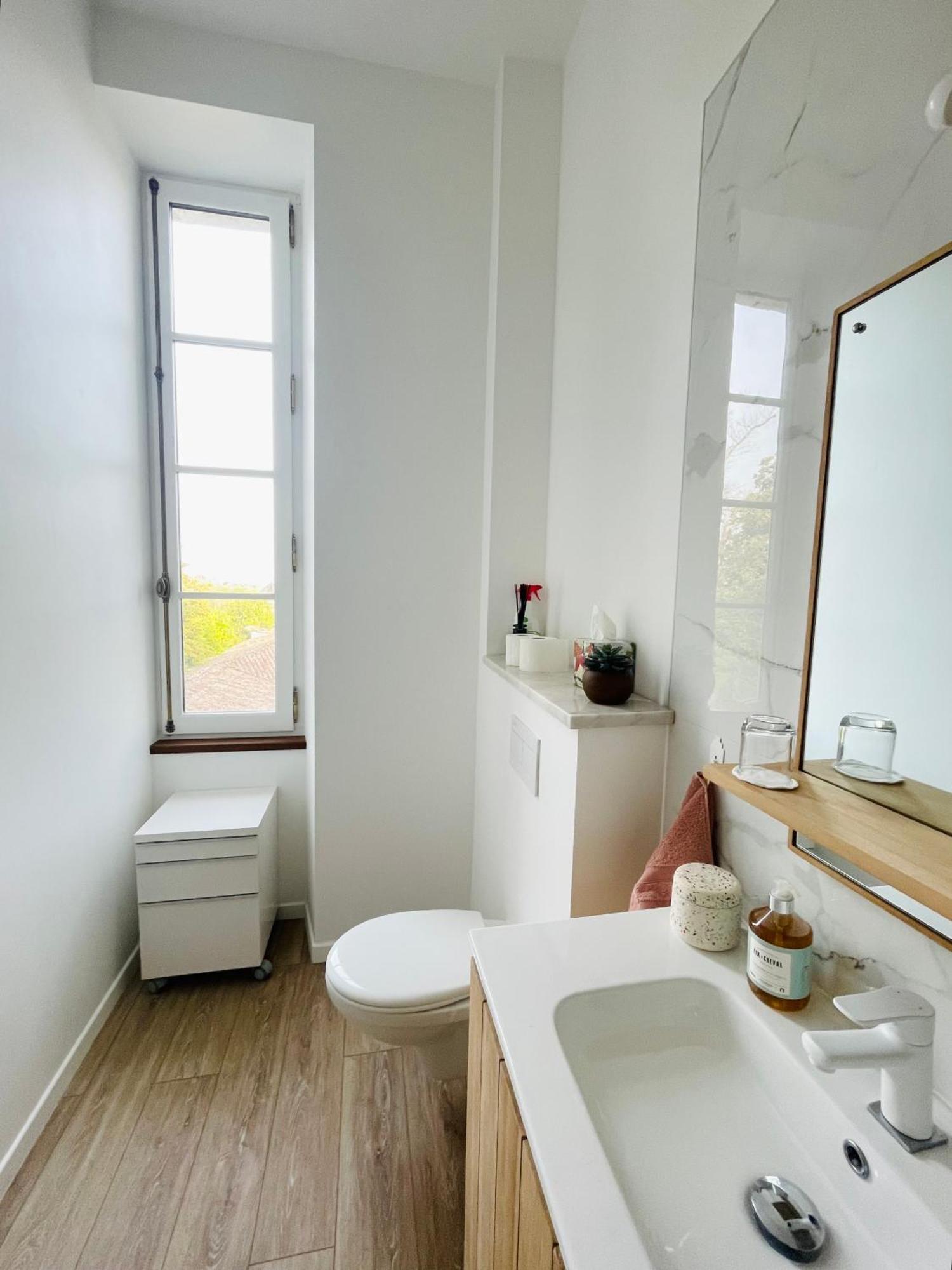 Villa Sequoia - Grande Chambre Avec Sdb Privee Bazas Exteriér fotografie